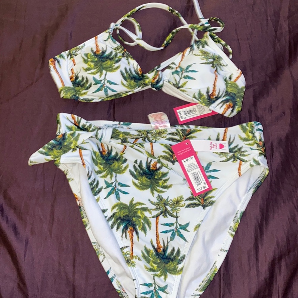 Brand new two piece swim wear
